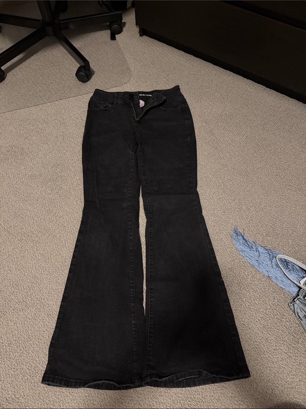 No Boundaries Black Flare Jeans - High-Waist Wide Leg
